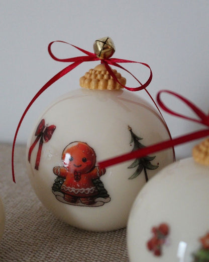 Bolas de navidad con efecto porcelana
