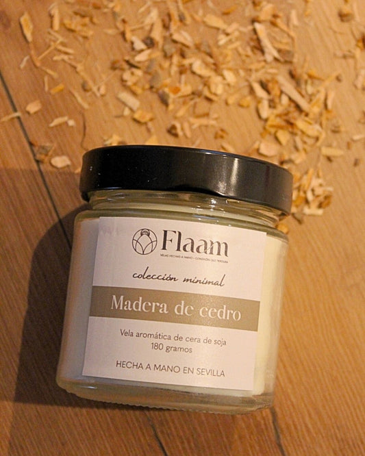 Vela tarro aroma Cedarwood