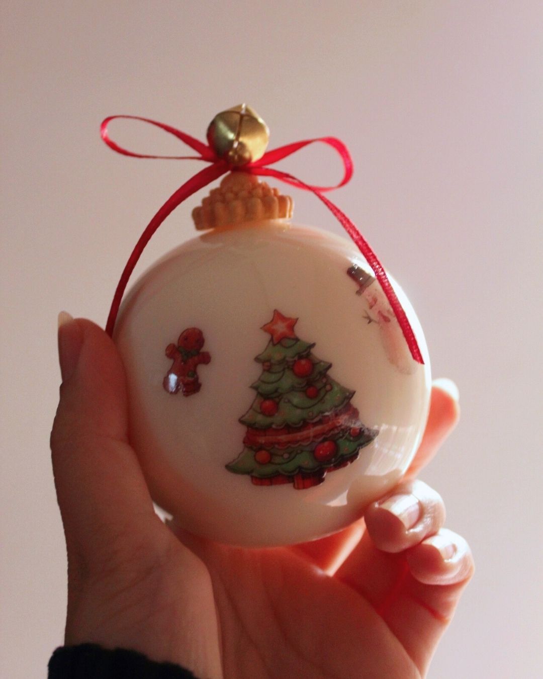 Bolas de navidad con efecto porcelana
